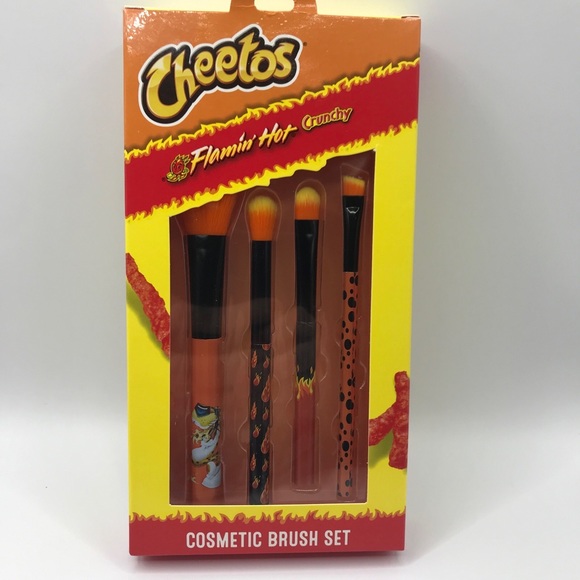 Flamin Hot Cheetos Makeup Brush Set Chip Lovers Must Collectors NWIB - Picture 3 of 5